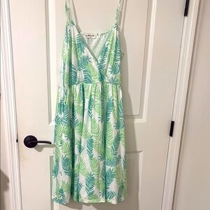 Green and White Leaf Print Dress
